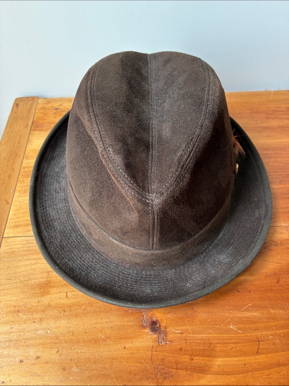 Towncraft for JC Penney Brown Suede Fedora Hat with Feather Accent